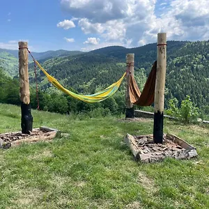 Hébergement de vacances Superbe Laugy Dans Les Montagnes D'ambert, Valcivieres